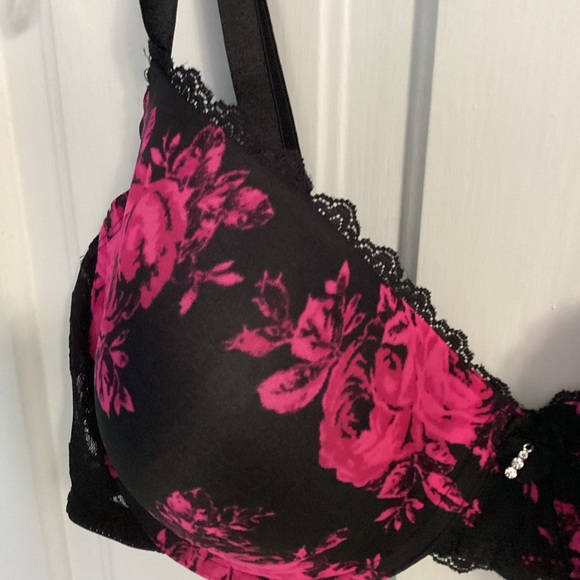 SMART & SEXY: black with pink floral pattern lightly lined bra size 42DD - Picture 3 of 6